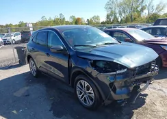 1FMCU9H64NUA64889: 43299640