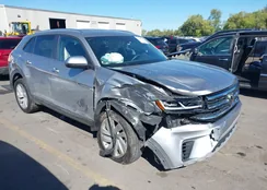 1V2HE2CA2PC208540: 43301815