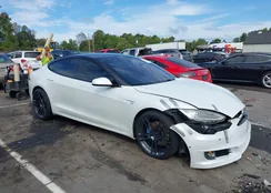 5YJSA1E40GF128340: 43308256