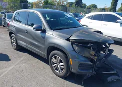 WVGAV7AX7CW000360: 43309604