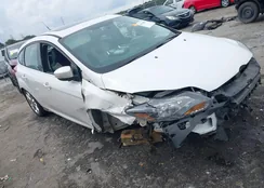 1FADP3N2XDL142133: 43329657