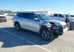 1V2RR2CA9JC563723: 43333769