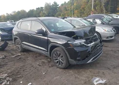 3VVAX7B2XNM051406: 43340751