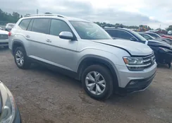 1V2DR2CA1JC590795: 43340306