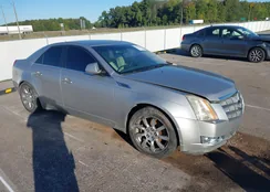 1G6DM577180111564: 43350115