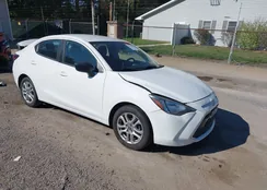 3MYDLBYV8JY329199: 43352455