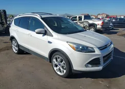 1FMCU0J93EUE53314: 43373446