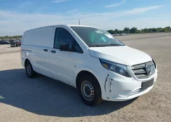 W1YV0BEYXP4360648: 43389377