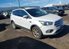 1FMCU9GD6JUA08026: 43391885