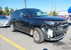 KNDJ23AU7R7233685: 43402008