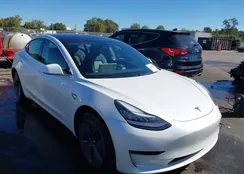 5YJ3E1EA4LF645407: 43407977