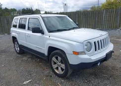 1C4NJRFB2GD627818: 43408353