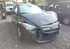 3MYDLBYV7HY177720: 43415834