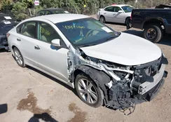 1N4AL3AP9EC116222: 43421160