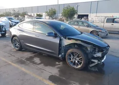 5YJ3E1EB7NF169326: 43420311