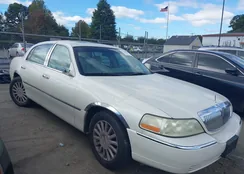 1LNHM82W15Y610162: 43424704