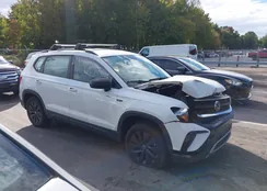 3VVAX7B21NM078879: 43424901