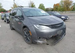 2C4RC1FG3JR356751: 43425136