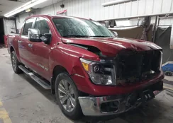 1N6AA1E56JN535377: 43426957