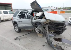 1FMYU04172KD97123: 43435111