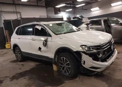 3VV2B7AX5KM015182: 43436093