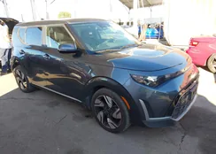 KNDJ53AU9P7194568: 43438868