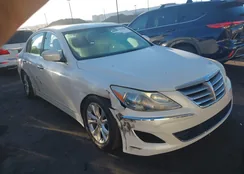 KMHGC4DD5CU196908: 43442393