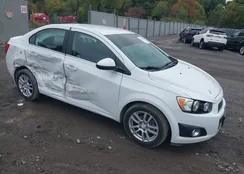 1G1JC5SH4E4242259: 43448511