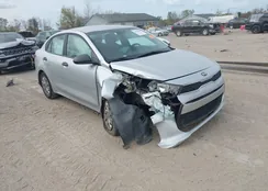 3KPA24AB2JE057945: 43456558