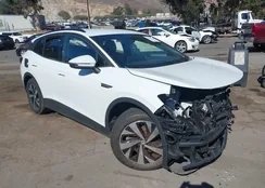 1V2CMPE89PC027990: 43471657