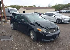 2HGFB2F53CH302158: 43479075