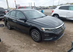 3VWE57BUXKM026523: 43482742