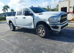 3C6UR5DL6RG285652: 42511830