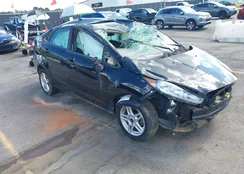 3FADP4BJ4HM153697: 42523139