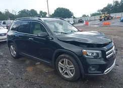 W1N4M4HB5MW161619: 42525442