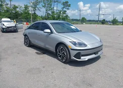 KMHM34AA8PA034341: 42534413