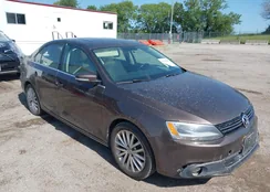 3VWLL7AJ8EM387791: 42555967