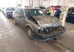 YS3CL48M4M2001836: 42581248