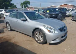 JN1CV6AP7FM501436: 42599467