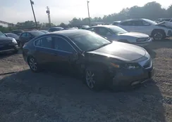 19UUA8F22DA011671: 42613548