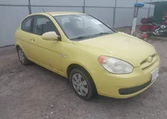 KMHCM36C98U073033: 42630853