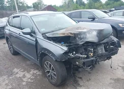 3VV2B7AX7LM055040: 42651352