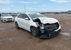 3KPF24AD4LE160326: 42657700