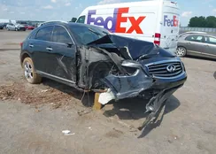 JN8AS1MW6CM156208: 42660120