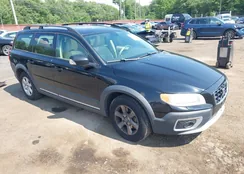 YV4BZ982X81038136: 42661780