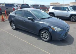 3MYDLBZV0GY119400: 42663228