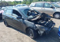 KMHCT5AE1DU066577: 42685980