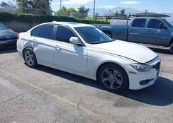 WBA3C1C54DF440644: 42692334