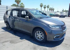 2C4RC1BG5NR191409: 42696942