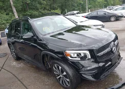 W1N4M4HB0MW103143: 42699748